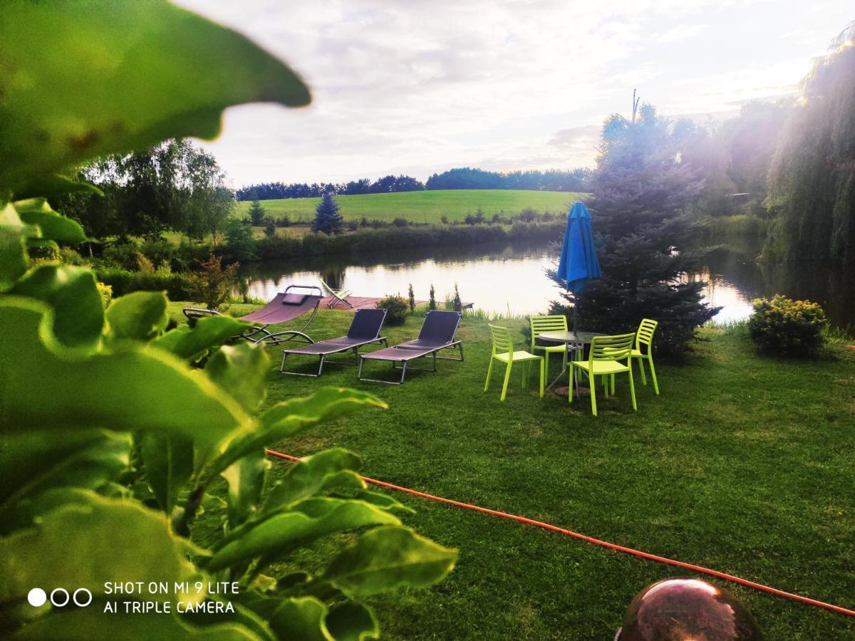 Wczasy Mazurskie - Domek Caloroczny Bez Mazury Moldzie Extérieur photo